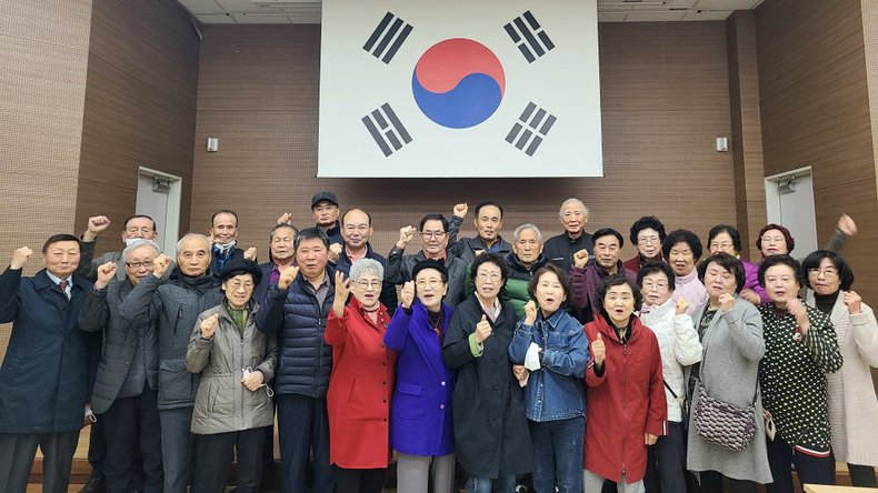 신갈동 경로당 어르신 20명으로 구성된 ‘어울림봉사단’이 지난 17일 발족했다. (사진=용인특례시 제공)