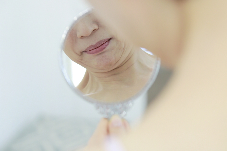 ‘동안의 적’ 이중턱. (사진=클립아트코리아 제공)