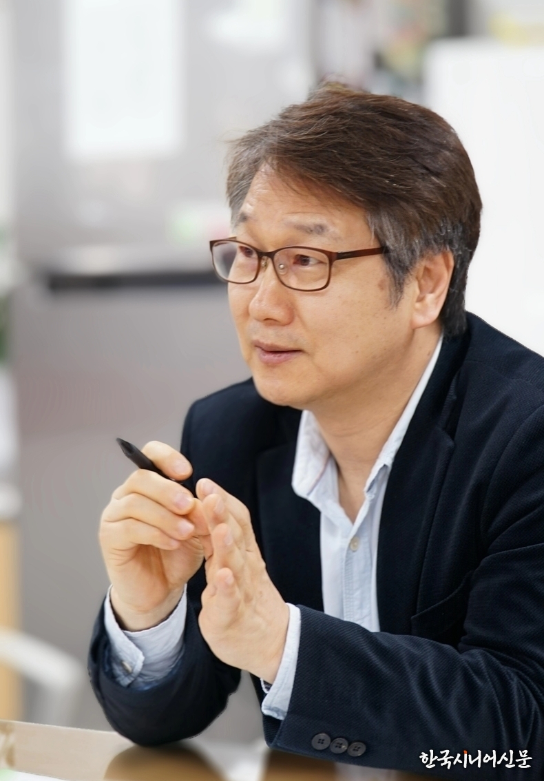 한국시니어신문 발행인/편집인